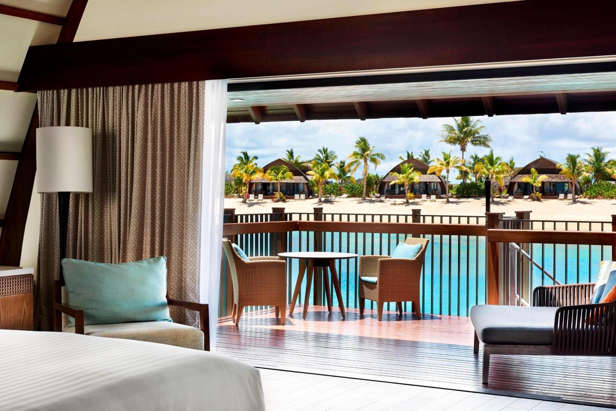 Fiji Marriott Resort Momi Bay Kültér fotó A view from a room at the resort